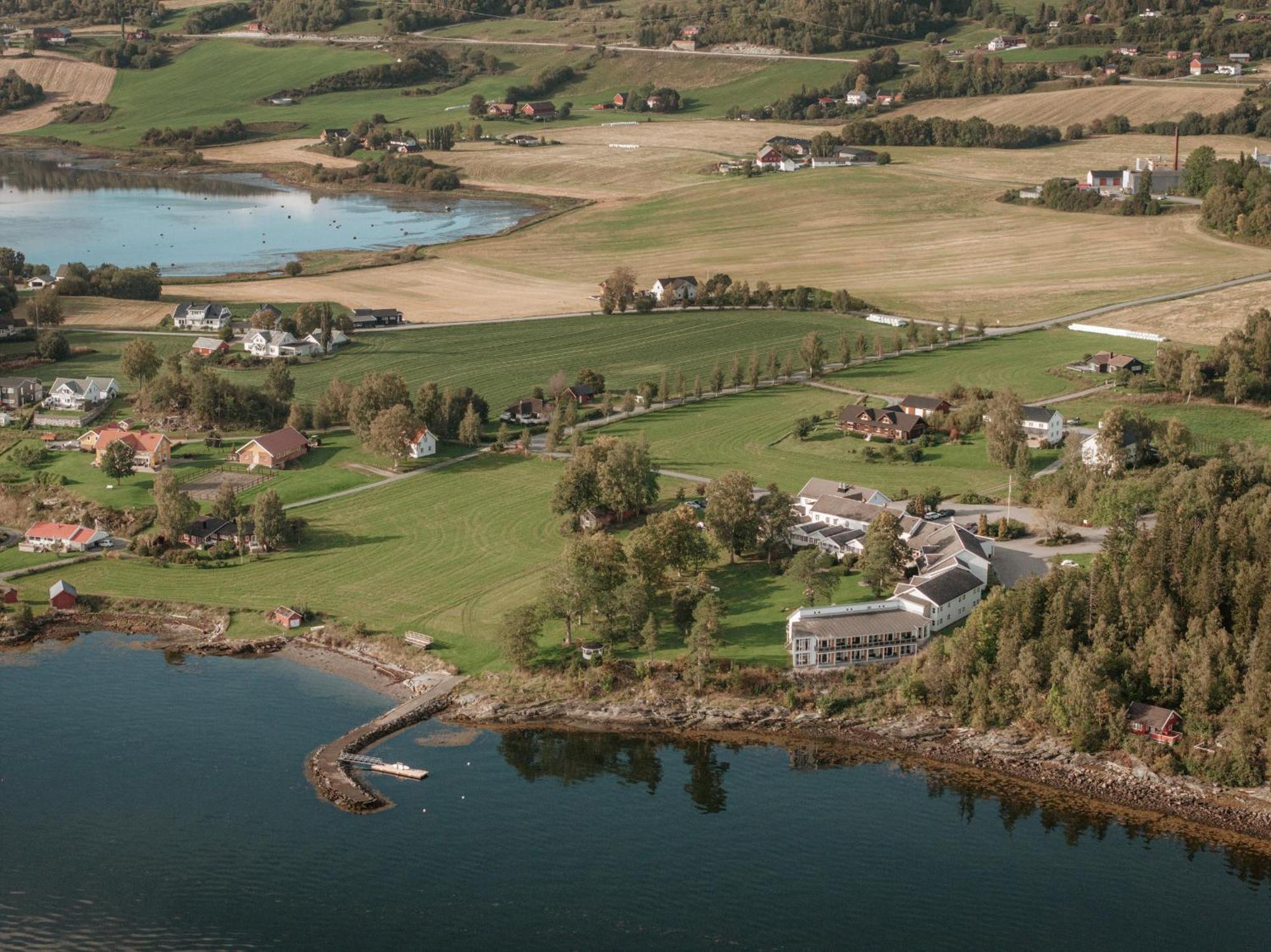 Jegtvolden Fjordhotell Straumen  Экстерьер фото